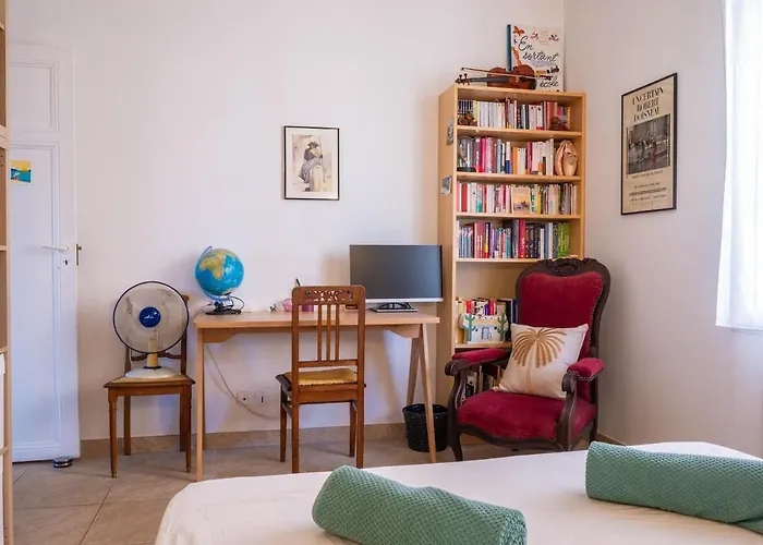 Maison De Charme Au Coeur Du Vieux Villa Hyères