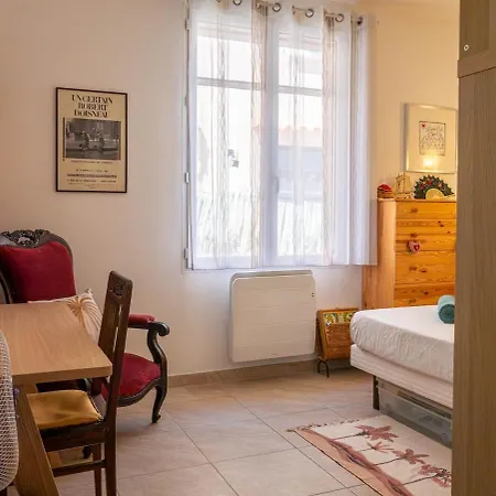 Maison De Charme Au Coeur Du Vieux Hyères