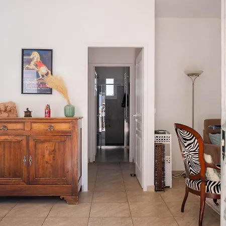 Maison De Charme Au Coeur Du Vieux Hyères