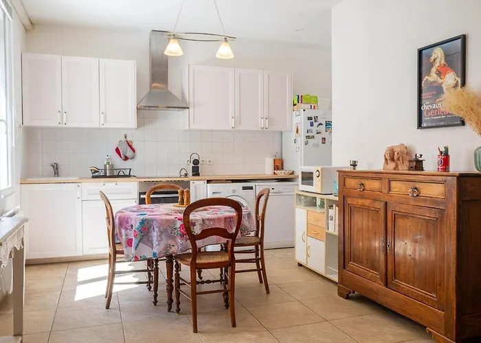 Maison De Charme Au Coeur Du Vieux Vila